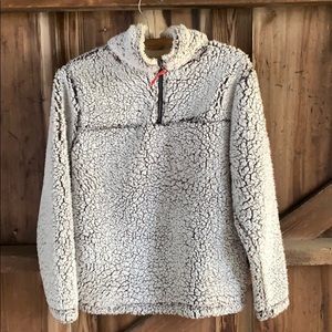 Sherpa 1/4 zip pull over